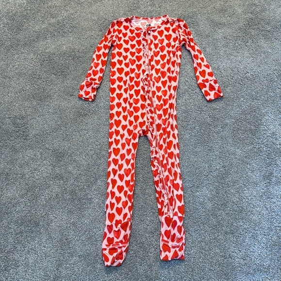 Dream Jamms (now Dreamiere) Heart Convertible Footie - Picture 1 of 9